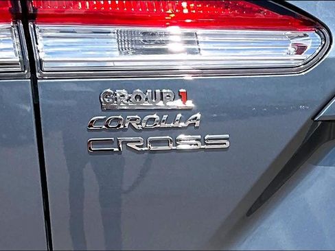 Used 2024 Toyota Corolla Cross LE FWD image 29