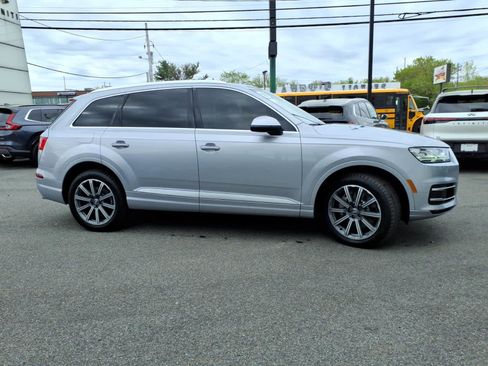 Used 2019 Audi Q7 2.0T Premium Plus w/ Premium Plus Package AWD/4WD image 4