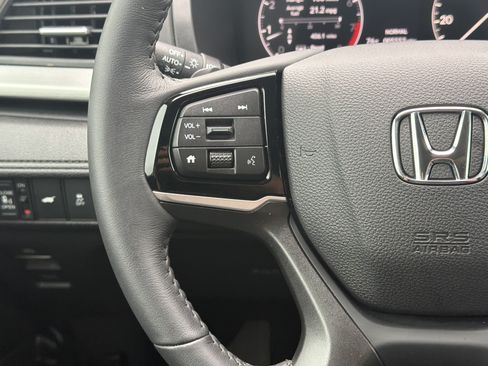 Certified 2026 Honda Odyssey EX-L image 18