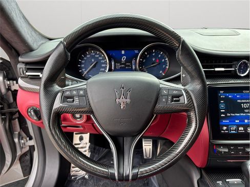 Used 2018 Maserati Quattroporte GTS GranSport image 27