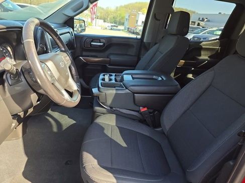 Used 2021 Chevrolet Silverado 1500 RST image 10