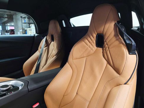 Used 2025 BMW Z4 M40i w/ Premium Package image 25