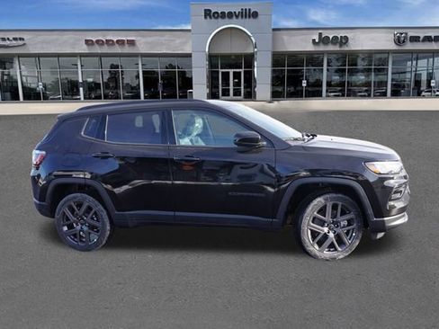 New 2026 Jeep Compass Limited image 2