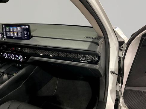 Used 2025 Honda Accord EX-L image 26