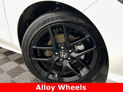 Used 2025 Honda Civic Sport image 45