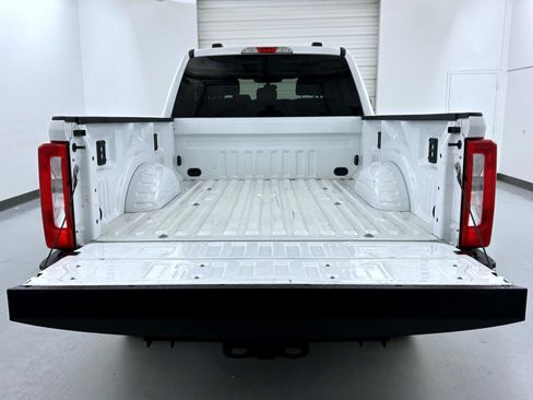 Used 2025 Ford F250 4x4 Crew Cab Super Duty image 22