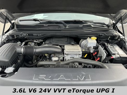 Used 2021 RAM 1500 Laramie image 12