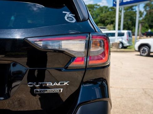 Used 2020 Subaru Outback Touring w/ Popular Package #2 AWD/4WD image 17