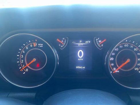 Used 2018 Jeep Wrangler Unlimited Sport image 12