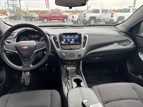 Used 2020 Chevrolet Malibu LT image 26