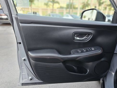 Used 2025 Honda HR-V Sport image 10