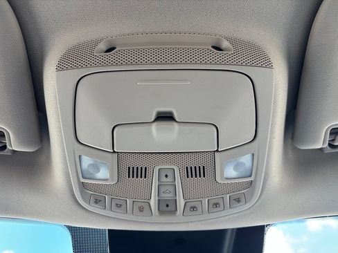 Used 2019 Ford Expedition Platinum RWD image 35