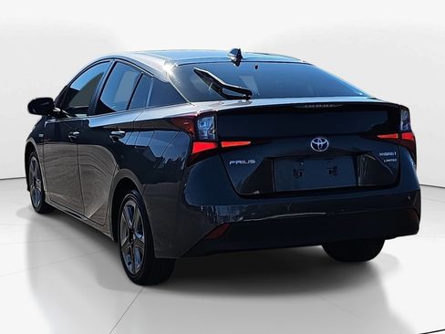 Used 2022 Toyota Prius Limited FWD image 6