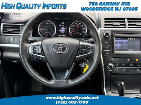 Used 2017 Toyota Camry SE FWD image 25