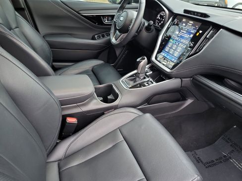 Used 2025 Subaru Outback Touring XT image 19