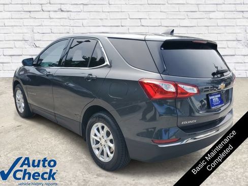 Used 2018 Chevrolet Equinox LT FWD image 2