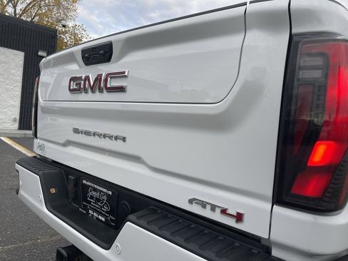 Used 2024 GMC Sierra 2500 AT4 w/ AT4 Premium Plus Package image 22