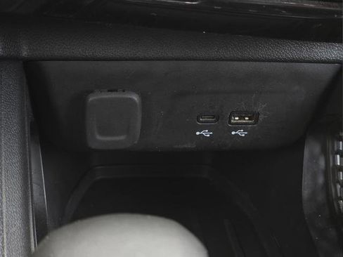 Used 2024 Chevrolet TrailBlazer ACTIV AWD/4WD image 16