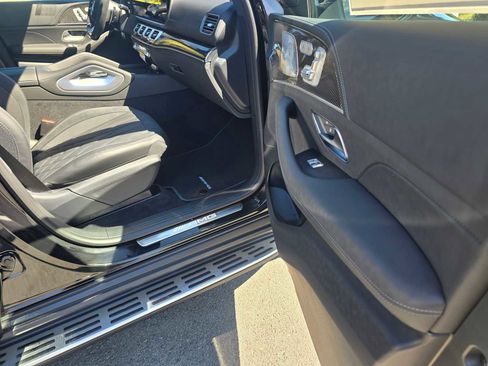 New 2026 Mercedes-Benz GLS 63 AMG 4MATIC image 11