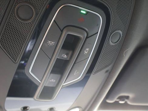 Used 2021 Audi SQ5 Premium Plus w/ Premium Plus Package AWD/4WD image 22