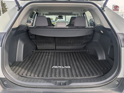 Used 2024 Toyota RAV4 XLE image 12