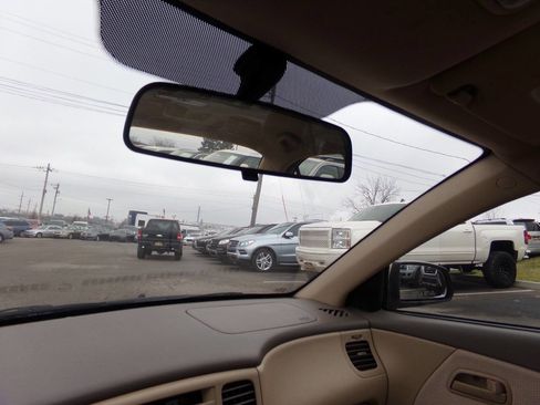 Used 2009 Kia Rio LX w/ PWR Pkg image 10