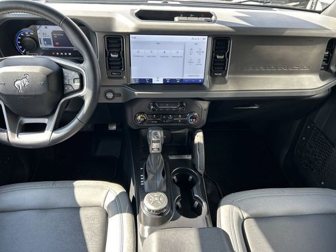 Used 2024 Ford Bronco Big Bend image 14