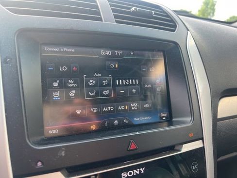 Used 2015 Ford Explorer Sport w/ Equipment Group 401A image 18