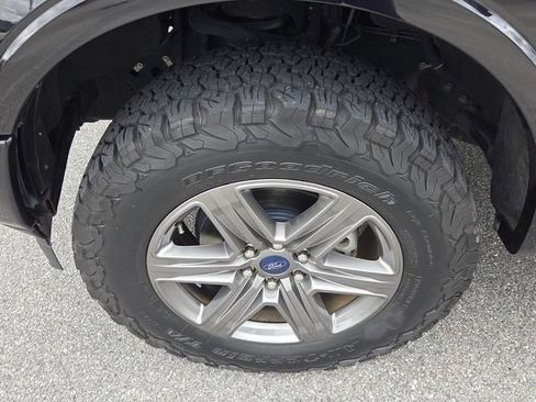 Used 2020 Ford F150 XLT w/ Equipment Group 302A Luxury AWD/4WD image 5