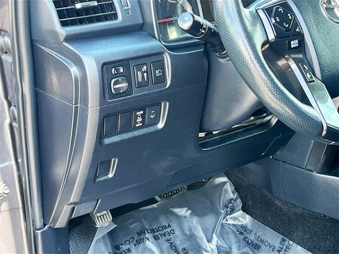 Used 2023 Toyota 4Runner TRD Off-Road Premium image 10