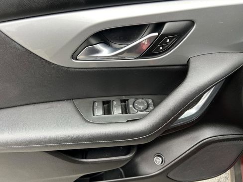 Used 2020 Chevrolet Blazer LT image 13