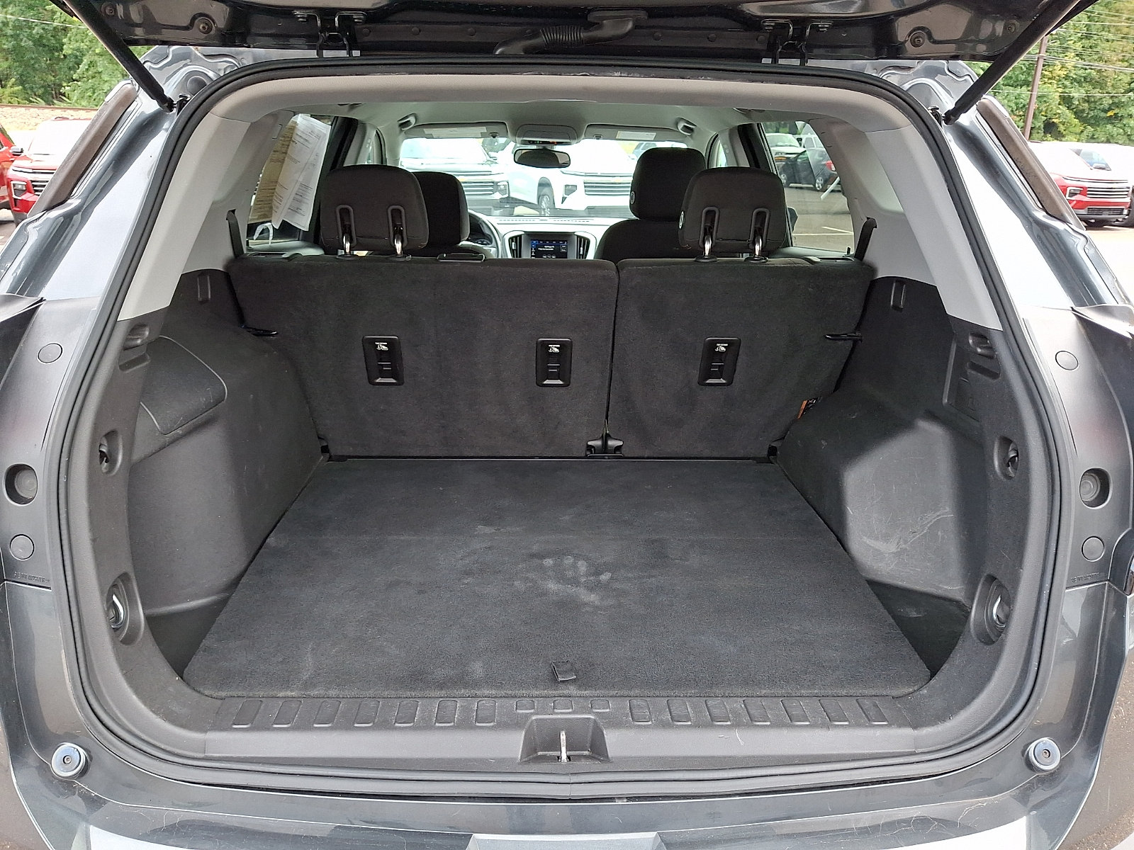 Used 2018 GMC Terrain SLE FWD image 27