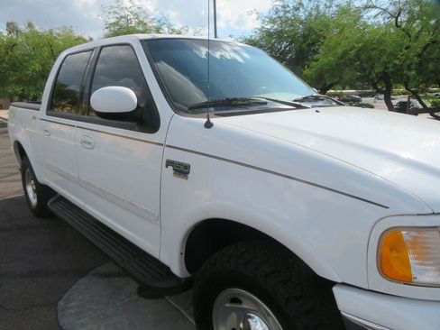 Used 2001 Ford F150 4x4 SuperCrew image 9