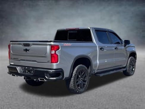 Used 2024 Chevrolet Silverado 1500 LT Trail Boss w/ Convenience Package II AWD/4WD image 3