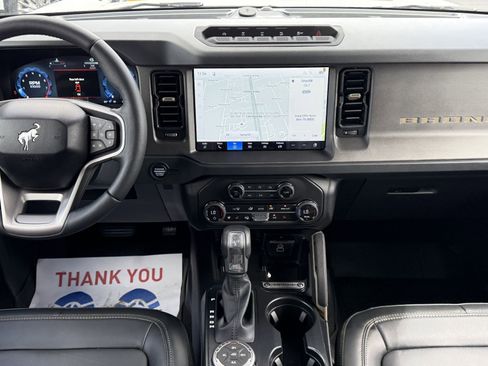 New 2026 Ford Bronco Badlands AWD/4WD image 13