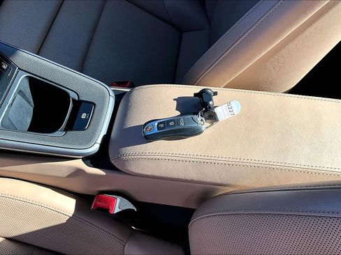 Used 2020 Porsche 911 Carrera S image 14