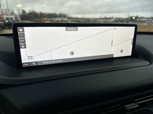 Used 2024 Genesis GV80 2.5T image 18