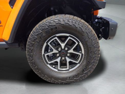 New 2025 Jeep Gladiator Rubicon image 34