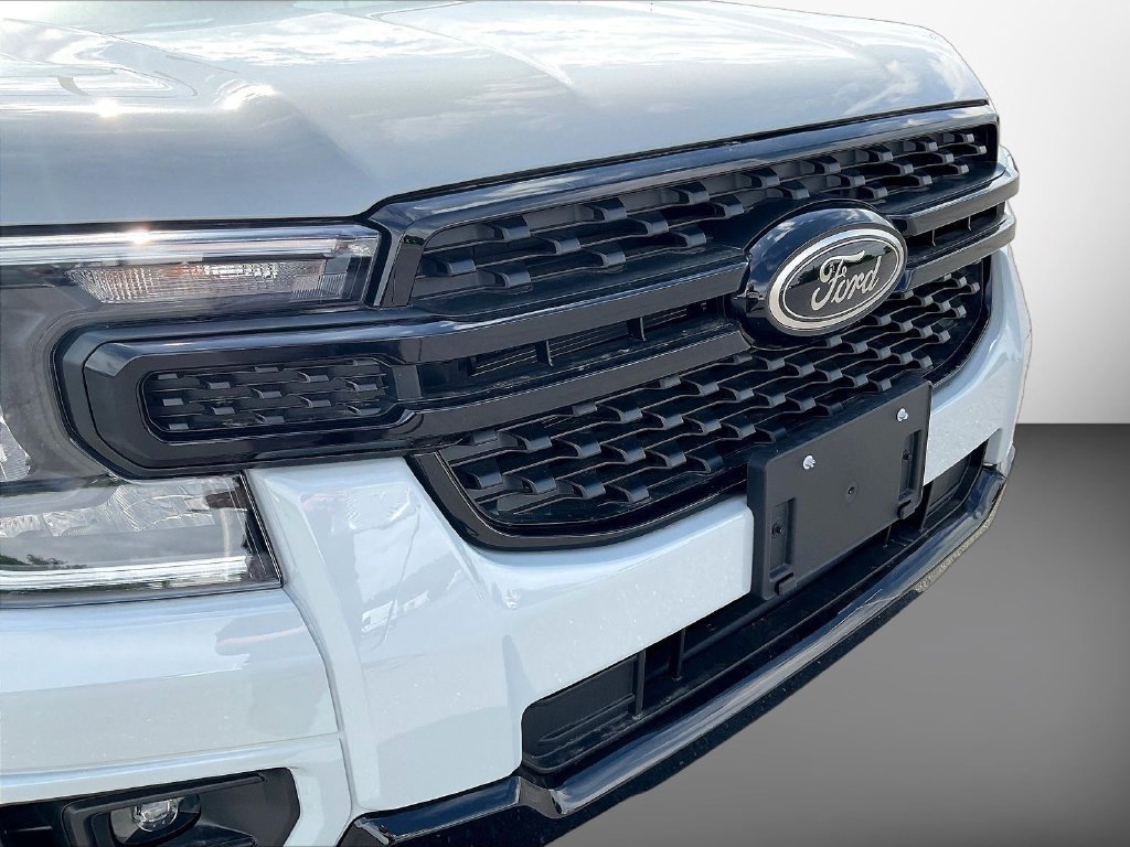 New 2026 Ford Ranger XLT w/ Equipment Group 301A High AWD/4WD image 32