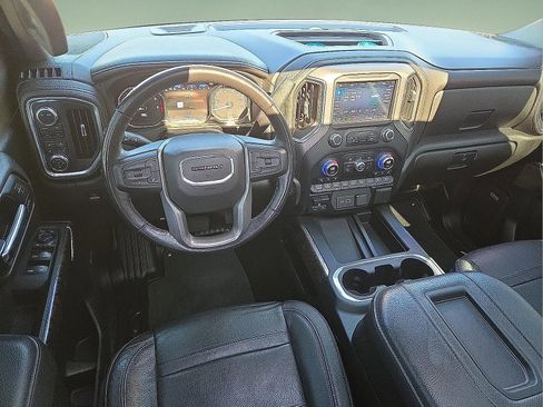 Used 2022 GMC Sierra 1500 Denali w/ Denali Premium Package AWD/4WD image 11