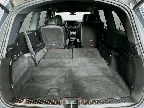 Used 2023 Mercedes-Benz GLS 450 4MATIC image 23