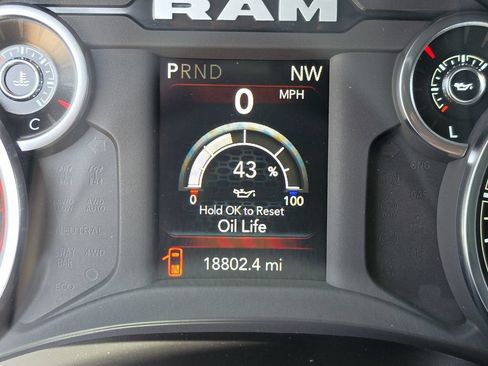 Certified 2024 RAM 3500 Tradesman AWD/4WD image 32