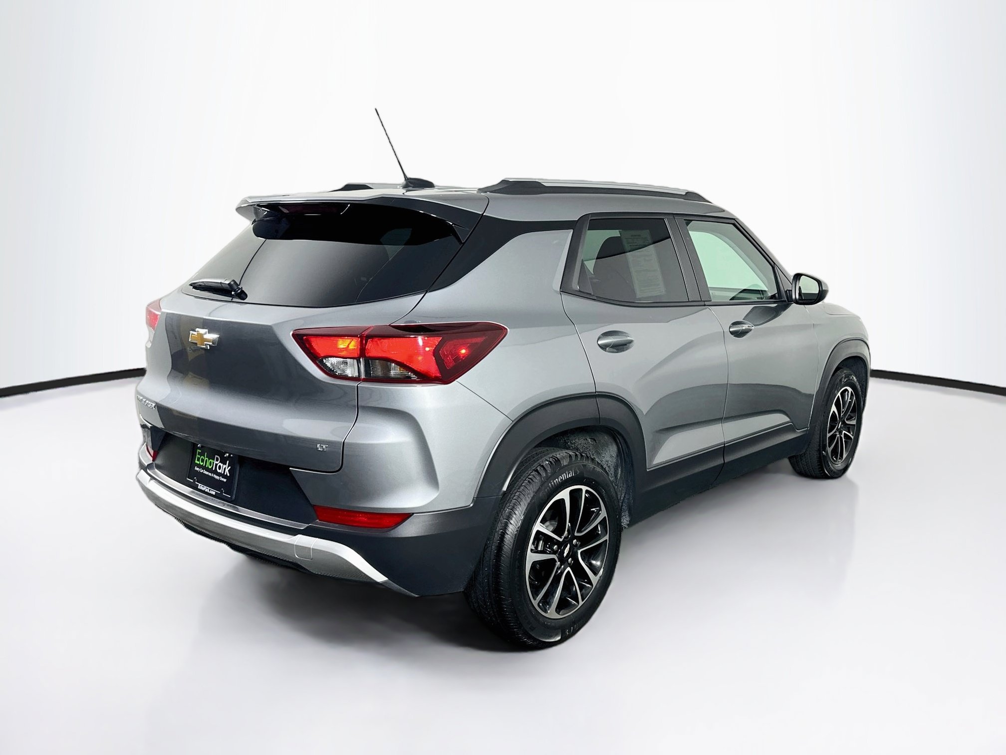 Used 2025 Chevrolet TrailBlazer LT FWD image 9
