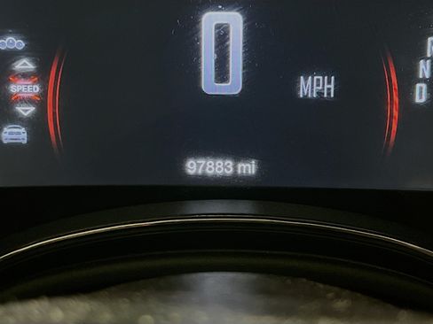 Used 2018 Dodge Durango R/T w/ Technology Group RWD image 8