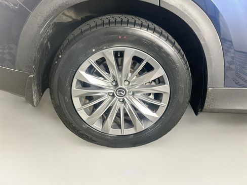 Used 2024 MAZDA CX-90 Plug-In Hybrid w/ Preferred AWD/4WD image 11
