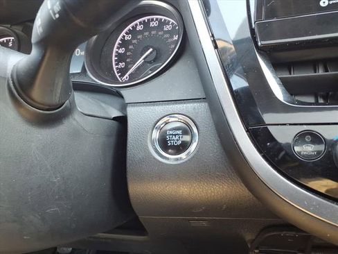 Certified 2023 Toyota Camry SE w/ Cold Weather Package image 28