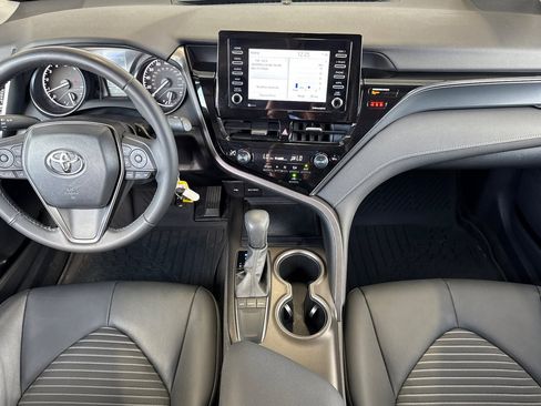 Certified 2023 Toyota Camry SE image 12