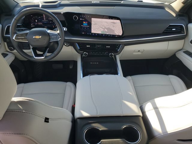Used 2026 Chevrolet Tahoe Premier w/ Sun And Tow Package RWD image 18