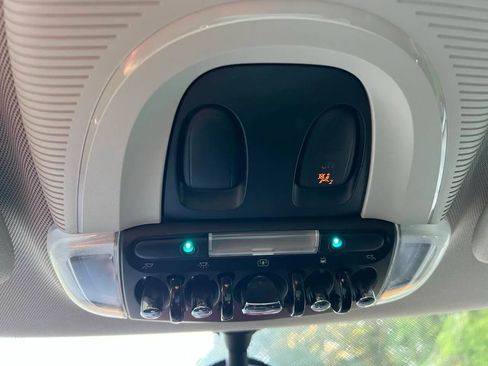 Used 2018 MINI Cooper S image 30