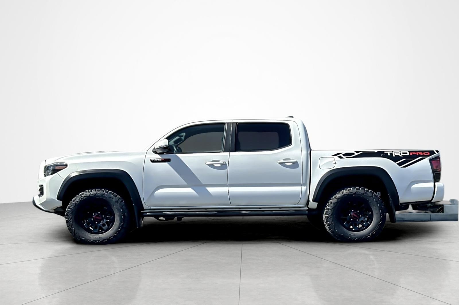 Certified 2019 Toyota Tacoma TRD Pro w/ Desert Air Intake Package AWD/4WD image 2